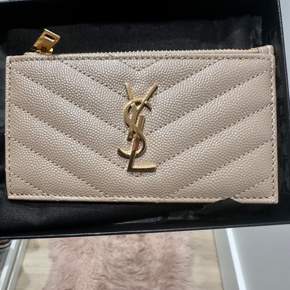 YSL Monogram Small Ziptop Card Case in Grained Leather - Picture 4 of 4